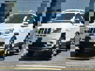 Used 2021 Jeep Cherokee Limited image 1