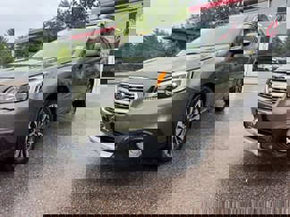 Used 2017 Subaru Outback 2.5i Limited image 1