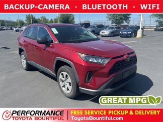 Used 2019 Toyota RAV4 LE image 1