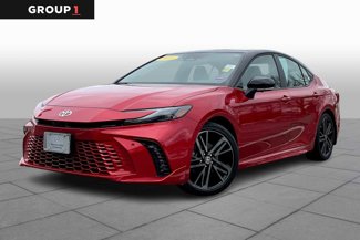 Used 2025 Toyota Camry XSE image 1