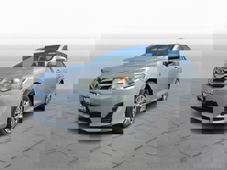 Used 2012 Toyota Camry LE image 1