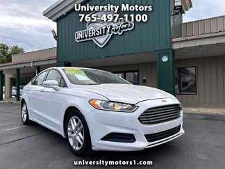 Used 2016 Ford Fusion SE image 1