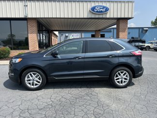 Used 2022 Ford Edge SEL w/ Convenience Package image 1