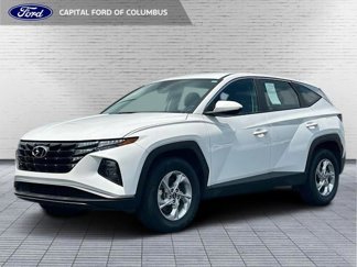 Used 2024 Hyundai Tucson SE image 1
