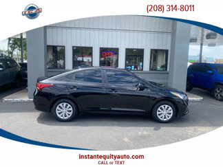 Used 2021 Hyundai Accent SE image 1