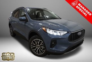 New 2025 Ford Escape SE image 1
