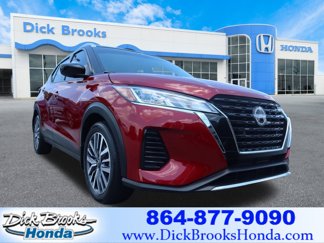 Used 2024 Nissan Kicks SV image 1