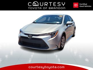 Certified 2022 Toyota Corolla LE image 1