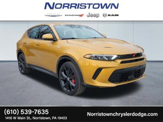 New 2024 Dodge Hornet R/T w/ Track Pack image 1