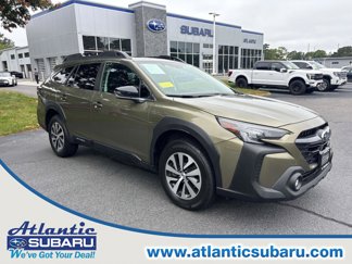 Used 2023 Subaru Outback Premium image 1