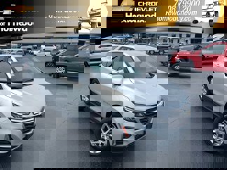 Used 2022 Chevrolet Equinox LT image 1
