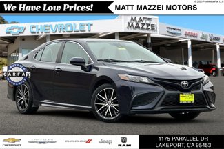 Used 2021 Toyota Camry SE image 1