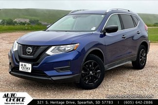 Used 2020 Nissan Rogue SV image 1