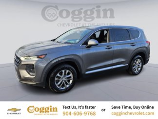 Used 2019 Hyundai Santa Fe SE image 1