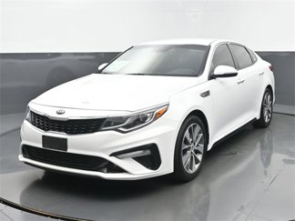Used 2019 Kia Optima S image 1