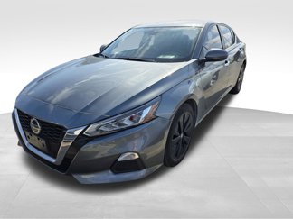 Used 2022 Nissan Altima 2.5 SV image 1