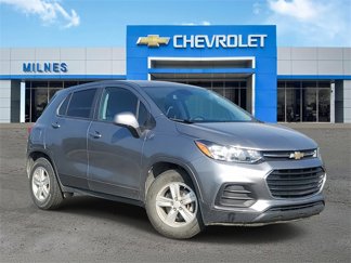 Used 2020 Chevrolet Trax LS w/ Tint and Cruise Package image 1