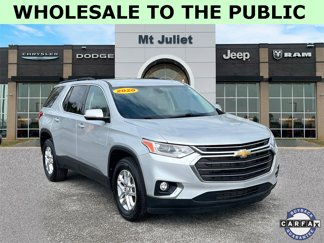 Used 2020 Chevrolet Traverse LT image 1