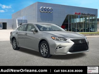 Used 2016 Lexus ES 300h image 1