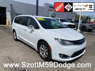 Used 2020 Chrysler Pacifica Limited image 1