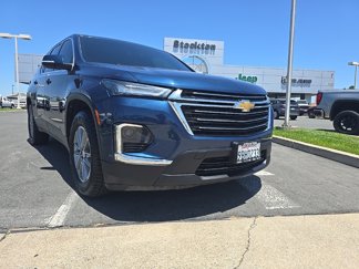 Used 2022 Chevrolet Traverse LT image 1