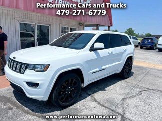 Used 2019 Jeep Grand Cherokee Altitude image 1