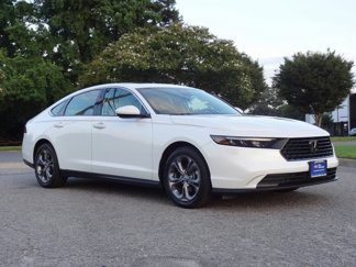 Used 2024 Honda Accord EX image 1