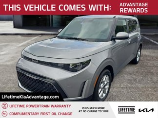 New 2025 Kia Soul LX image 1