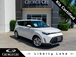 Used 2024 Kia Soul LX image 1