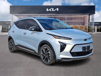Used 2022 Chevrolet Bolt EUV Premier w/ Sun & Sound Package image 1