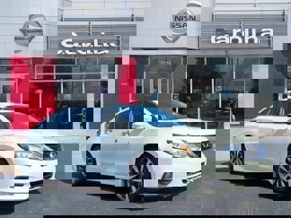 Used 2017 Nissan Altima 2.5 SV image 1