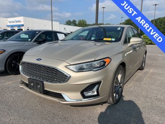 Used 2019 Ford Fusion Titanium image 1