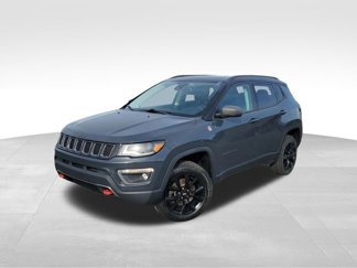 Used 2018 Jeep Compass Trailhawk image 1
