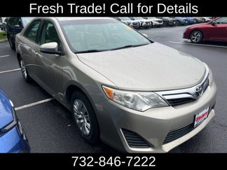 Used 2013 Toyota Camry LE image 1