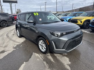 Used 2023 Kia Soul LX w/ Option Group 015 image 1