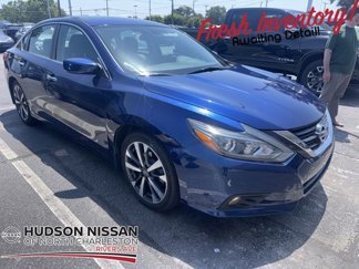 Used 2016 Nissan Altima 2.5 SR w/ Interior Lighting Package image 1