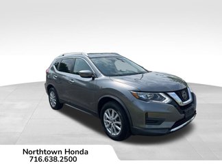 Used 2019 Nissan Rogue SV image 1