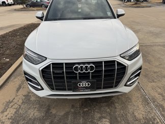 Used 2021 Audi Q5 2.0T Premium w/ Convenience Package image 1