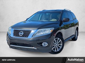 Used 2015 Nissan Pathfinder SV video 1