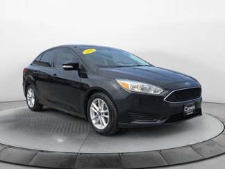 Used 2015 Ford Focus SE image 1