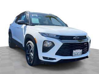 Used 2023 Chevrolet TrailBlazer RS w/ Sun and Liftgate Package image 1