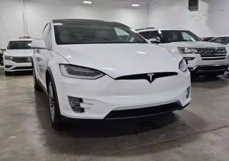 Used 2016 Tesla Model X 60D image 1