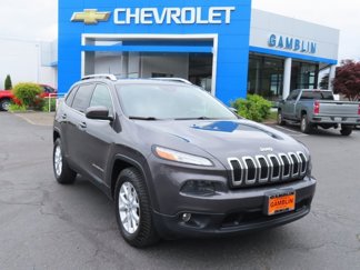 Used 2016 Jeep Cherokee Latitude w/ Cold Weather Group image 1