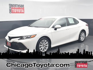 Used 2020 Toyota Camry LE image 1