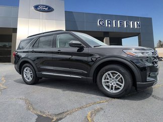 New 2025 Ford Explorer Active image 1