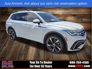 Used 2022 Volkswagen Tiguan SEL R-Line image 1