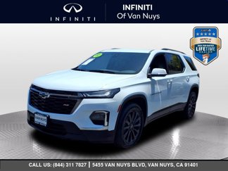 Used 2022 Chevrolet Traverse RS image 1