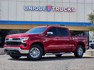 Used 2023 Chevrolet Silverado 1500 LT w/ Z71 Off-Road Package image 1