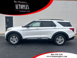 Used 2023 Ford Explorer XLT w/ Equipment Group 202A image 1