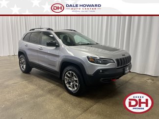 Used 2022 Jeep Cherokee Trailhawk w/ Comfort/Convenience Group image 1